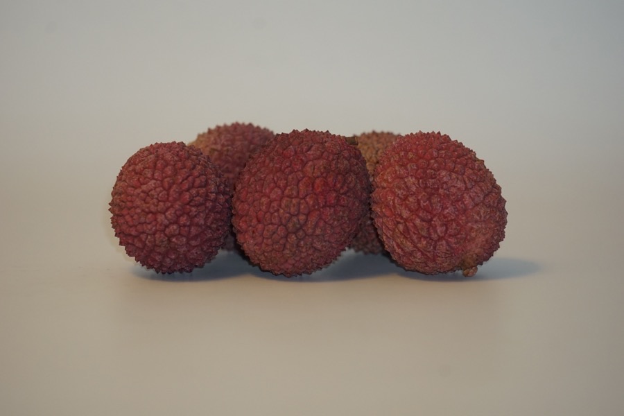 When is the fruit on the stem ready to cut?